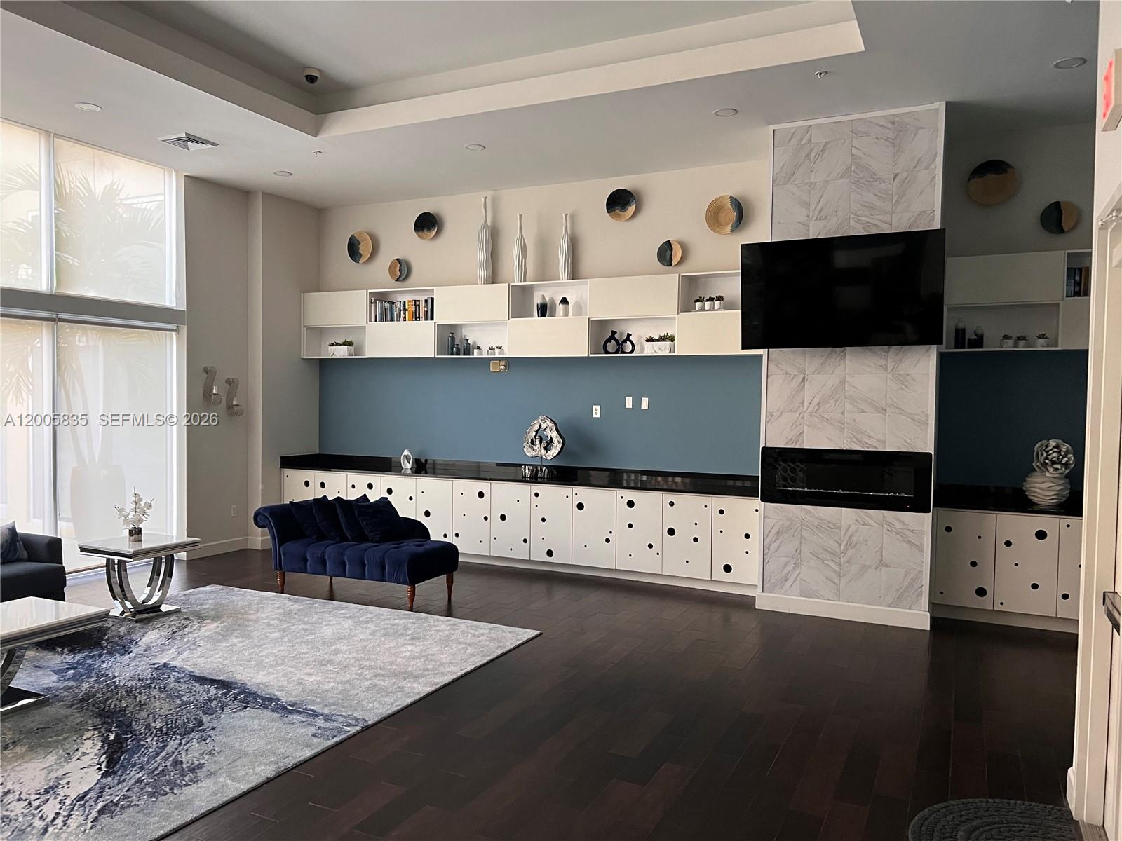image The Venture at Aventura26
