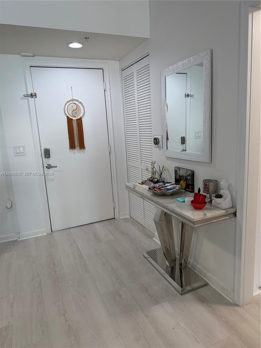 image The Venture at Aventura4