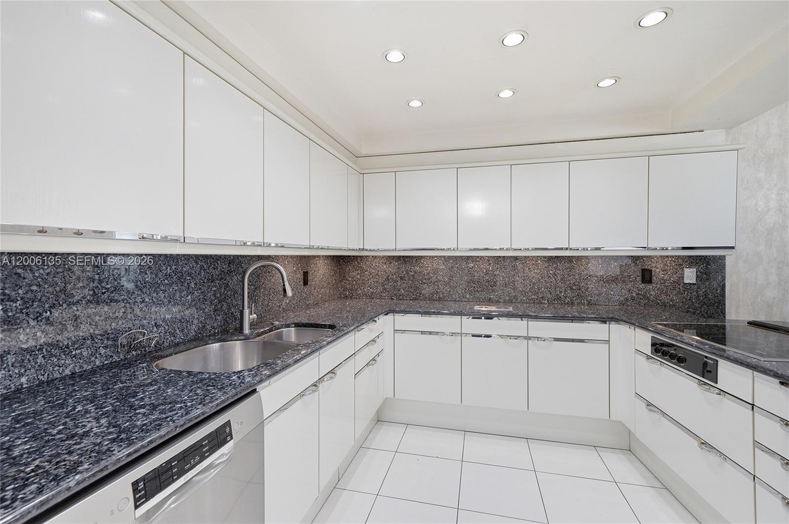 9801 Collins Ave #14D Bal Harbour, FL 33154