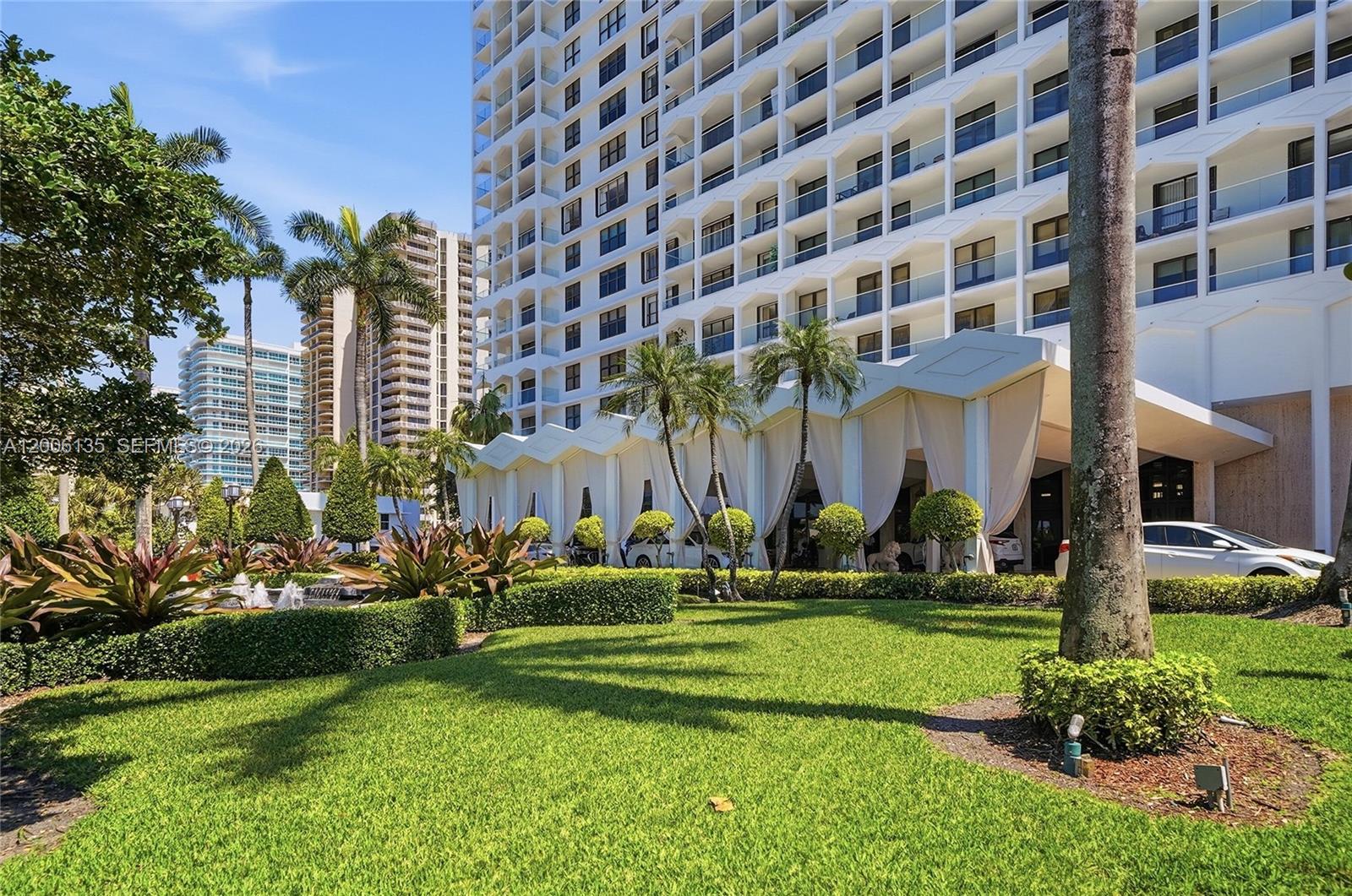 9801 Collins Ave #14D Bal Harbour, FL 33154