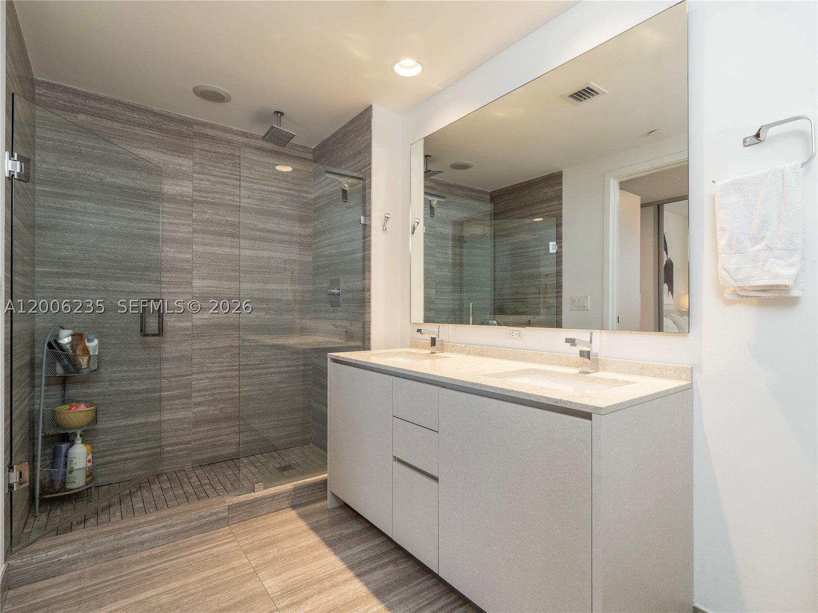 image 1010 Brickell10
