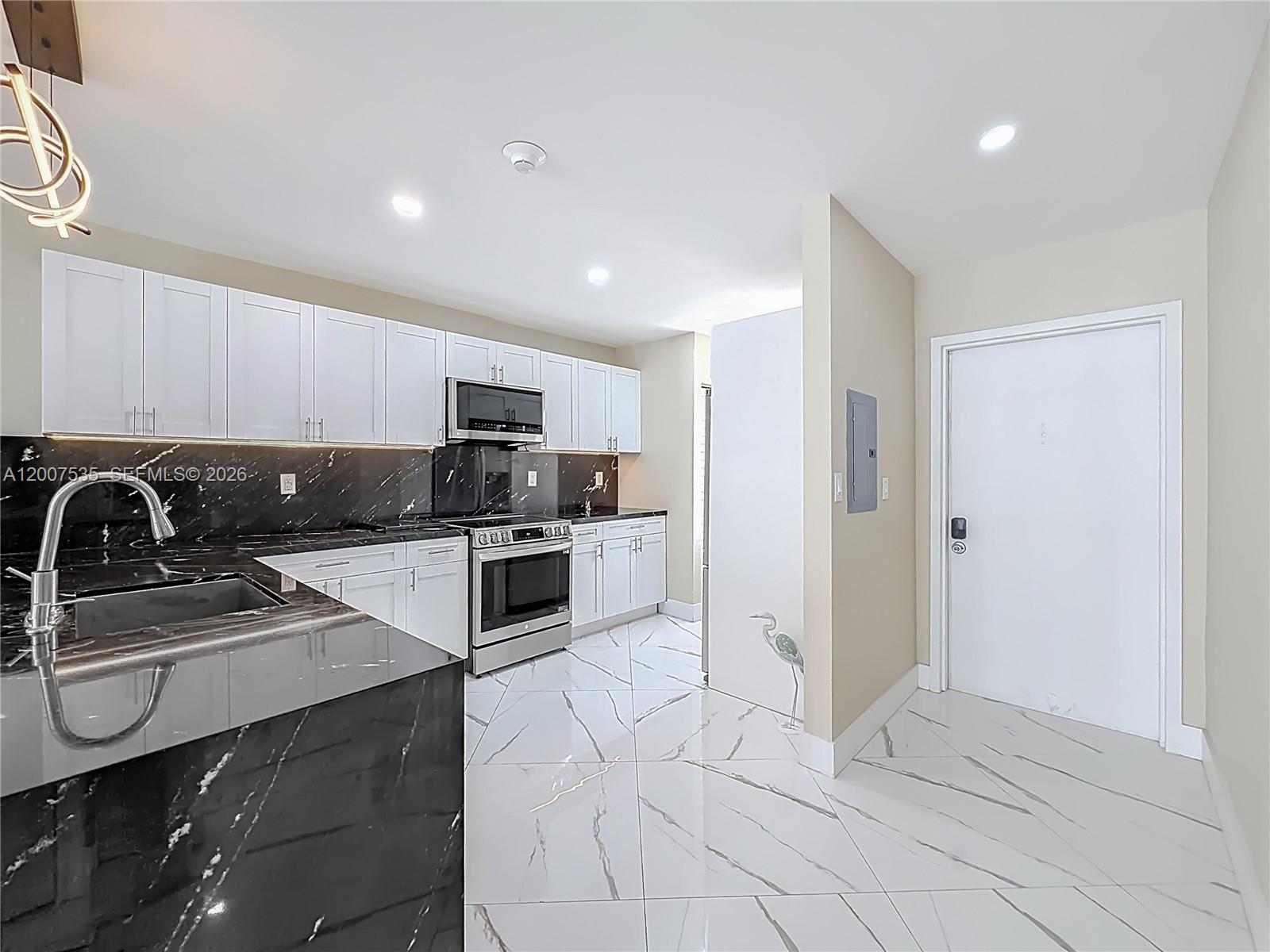 3100 NE 48th St #507 Fort Lauderdale, FL 33308