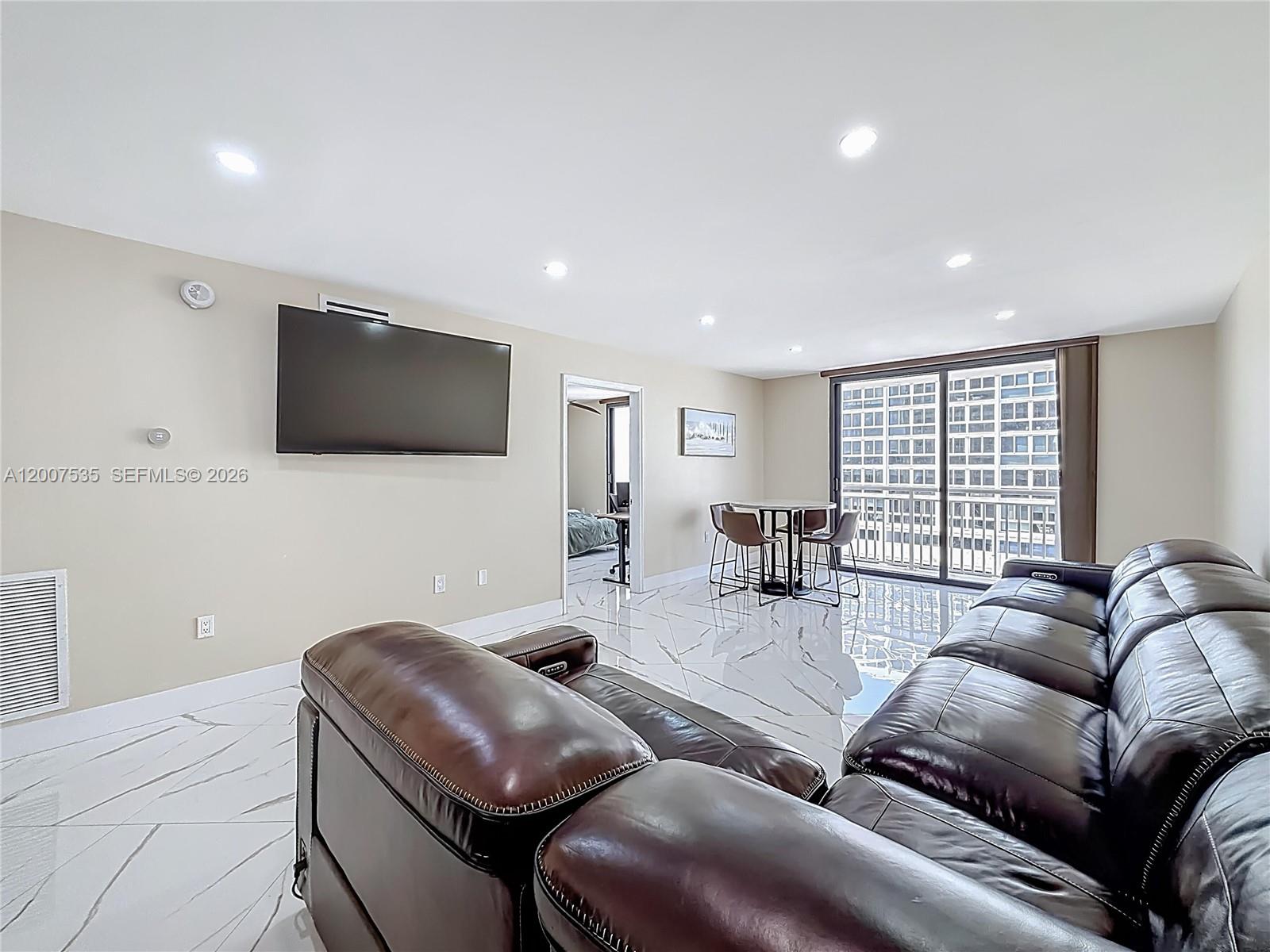 3100 NE 48th St #507 Fort Lauderdale, FL 33308