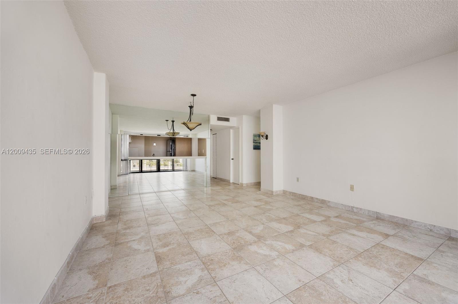 600 NE 36th St #1109 Miami, FL 33137