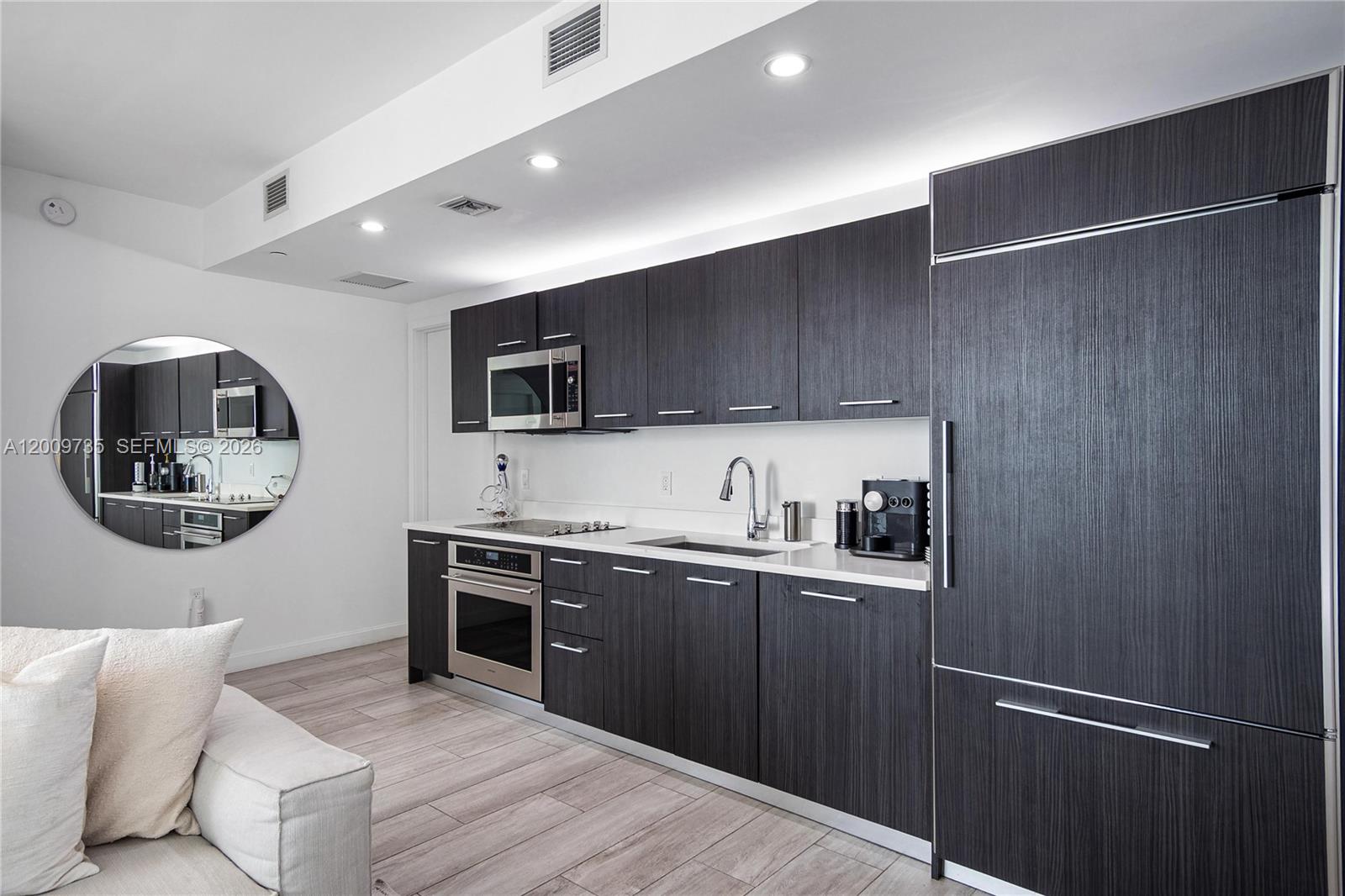 image Brickell Heights East3