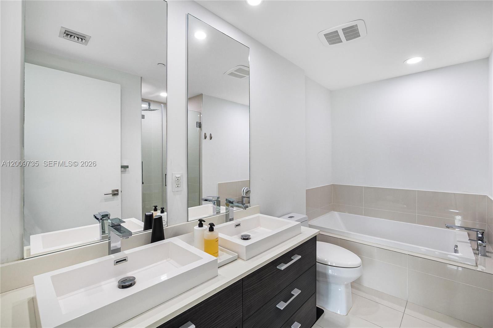 image Brickell Heights East6