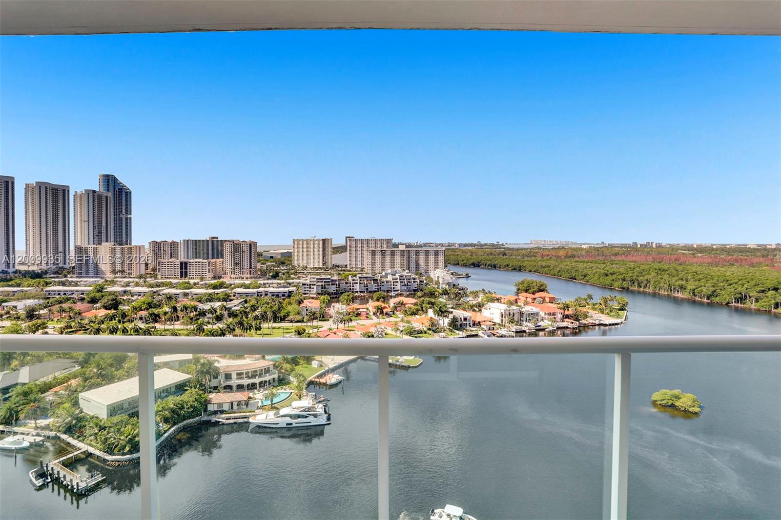 400 Sunny Isles Blvd #2021 Sunny Isles Beach, FL 33160