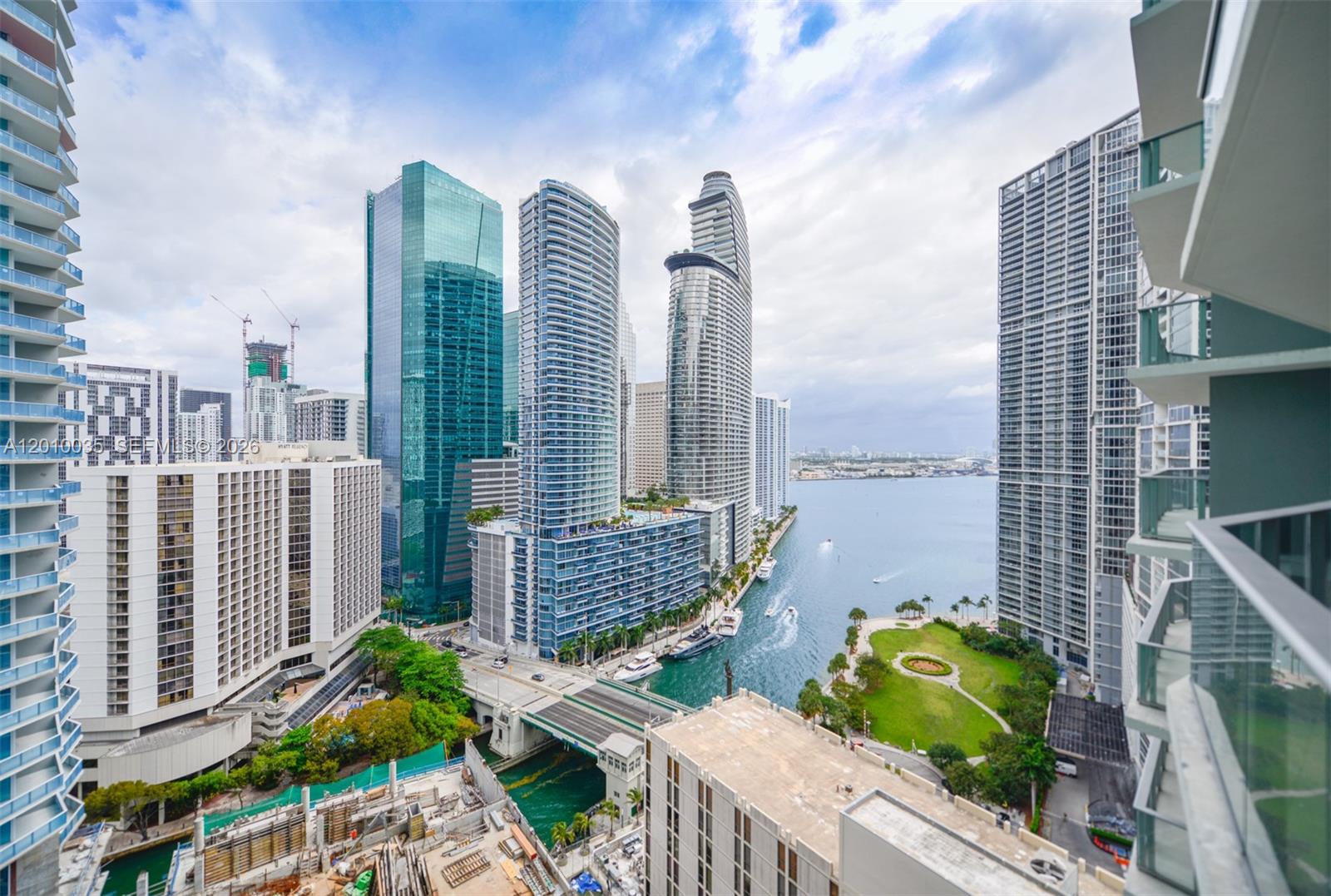 77 SE 5th St #2603
