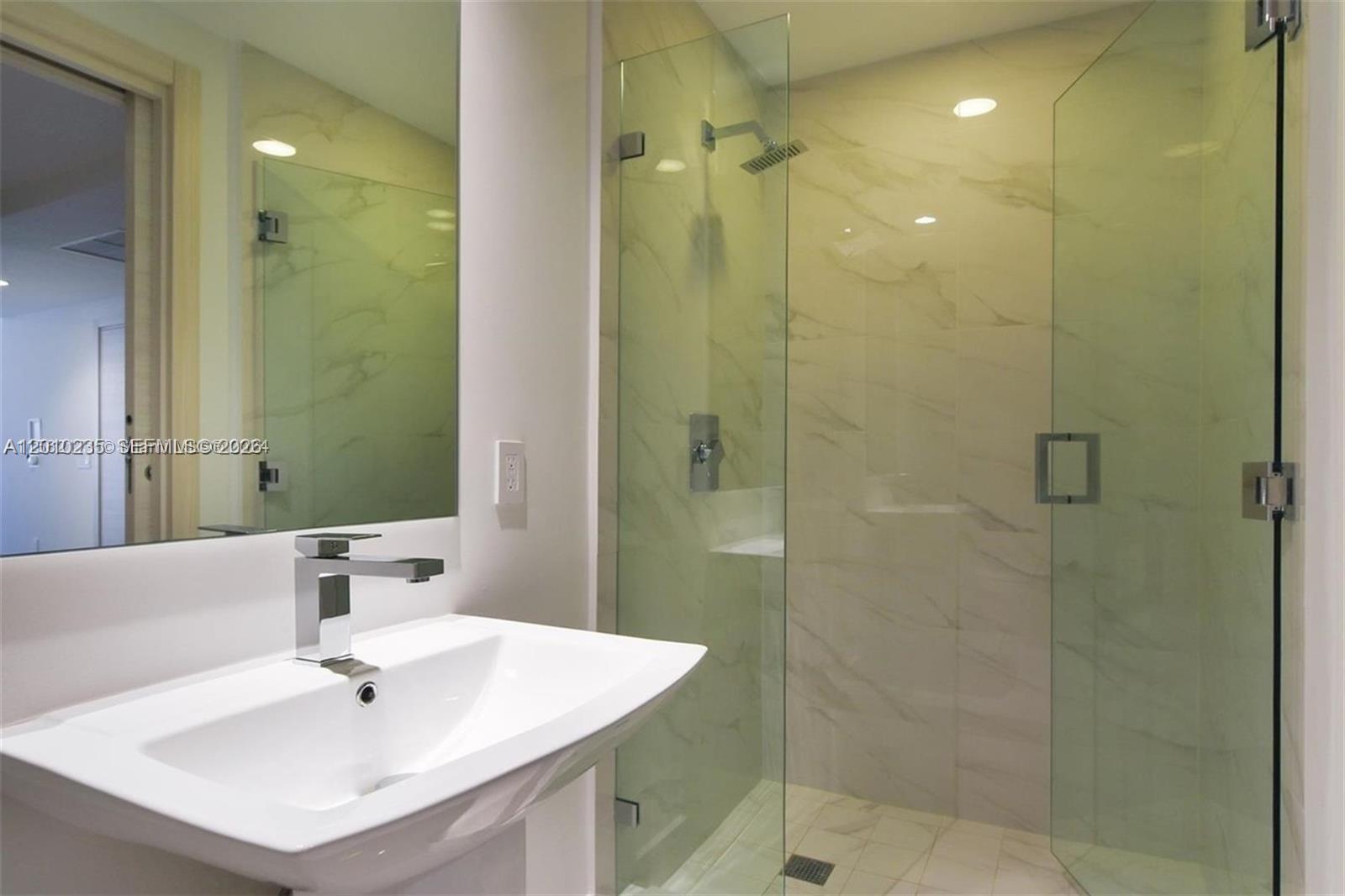 801 S Miami Ave #2510 Miami, FL 33130