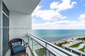 6801 Collins Ave #LPH09 Miami Beach, FL 33141