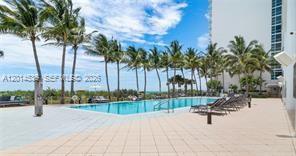 6801 Collins Ave #LPH09 Miami Beach, FL 33141
