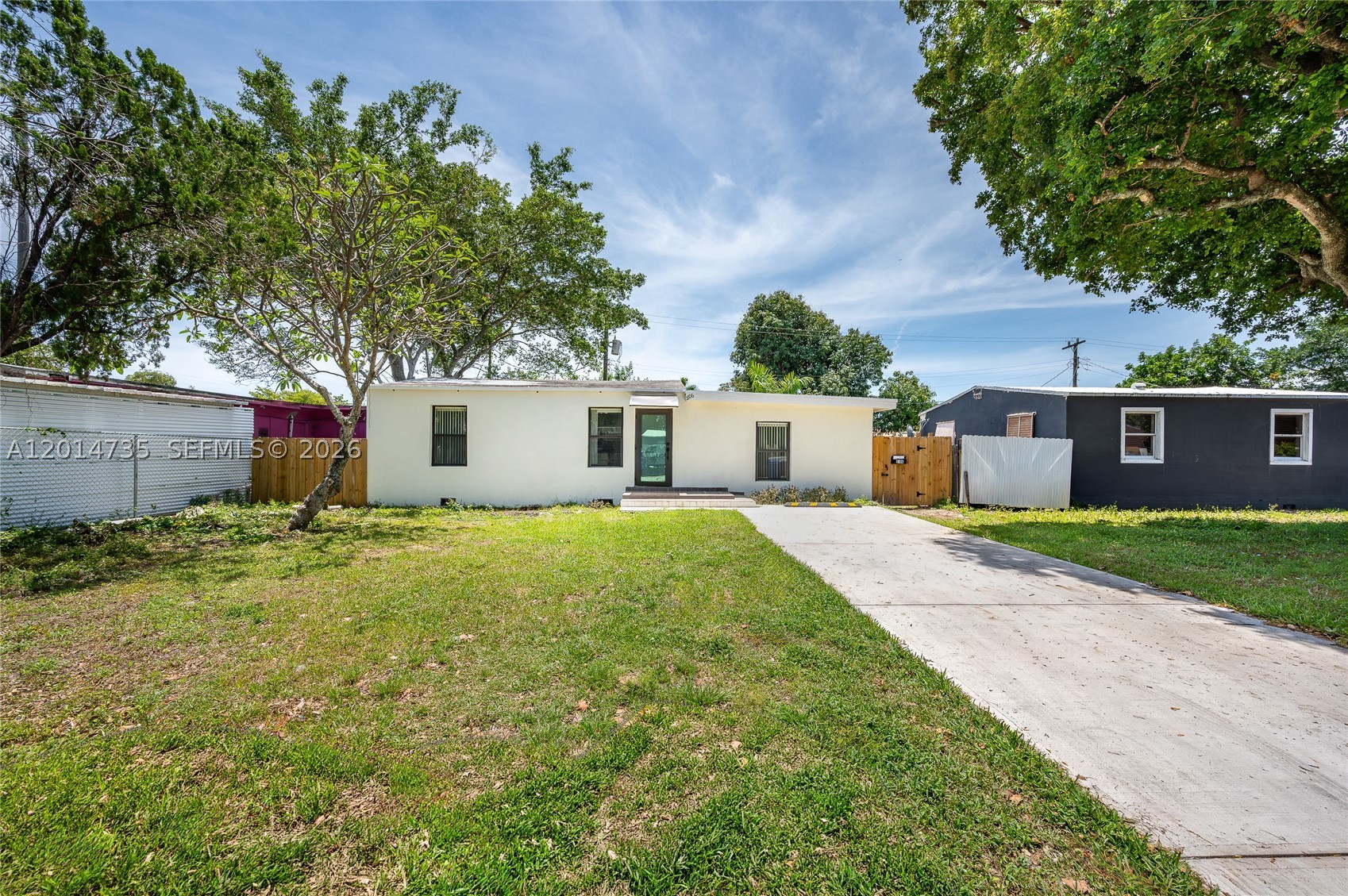 2106 Plunkett Ct