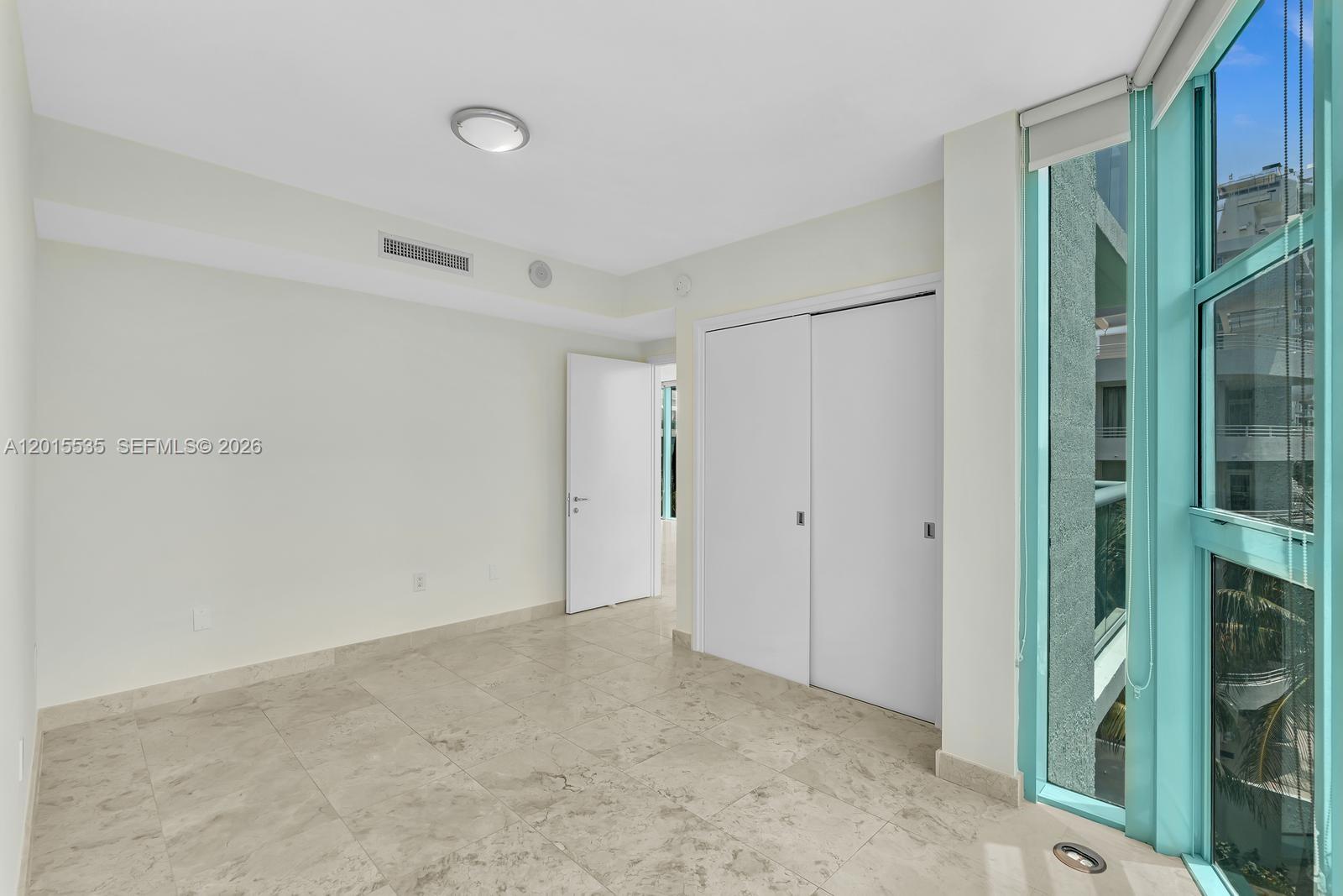 6000 Indian Crk Dr #6A Miami Beach, FL 33140
