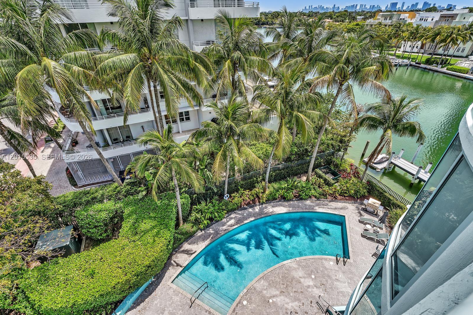 6000 Indian Crk Dr #6A Miami Beach, FL 33140