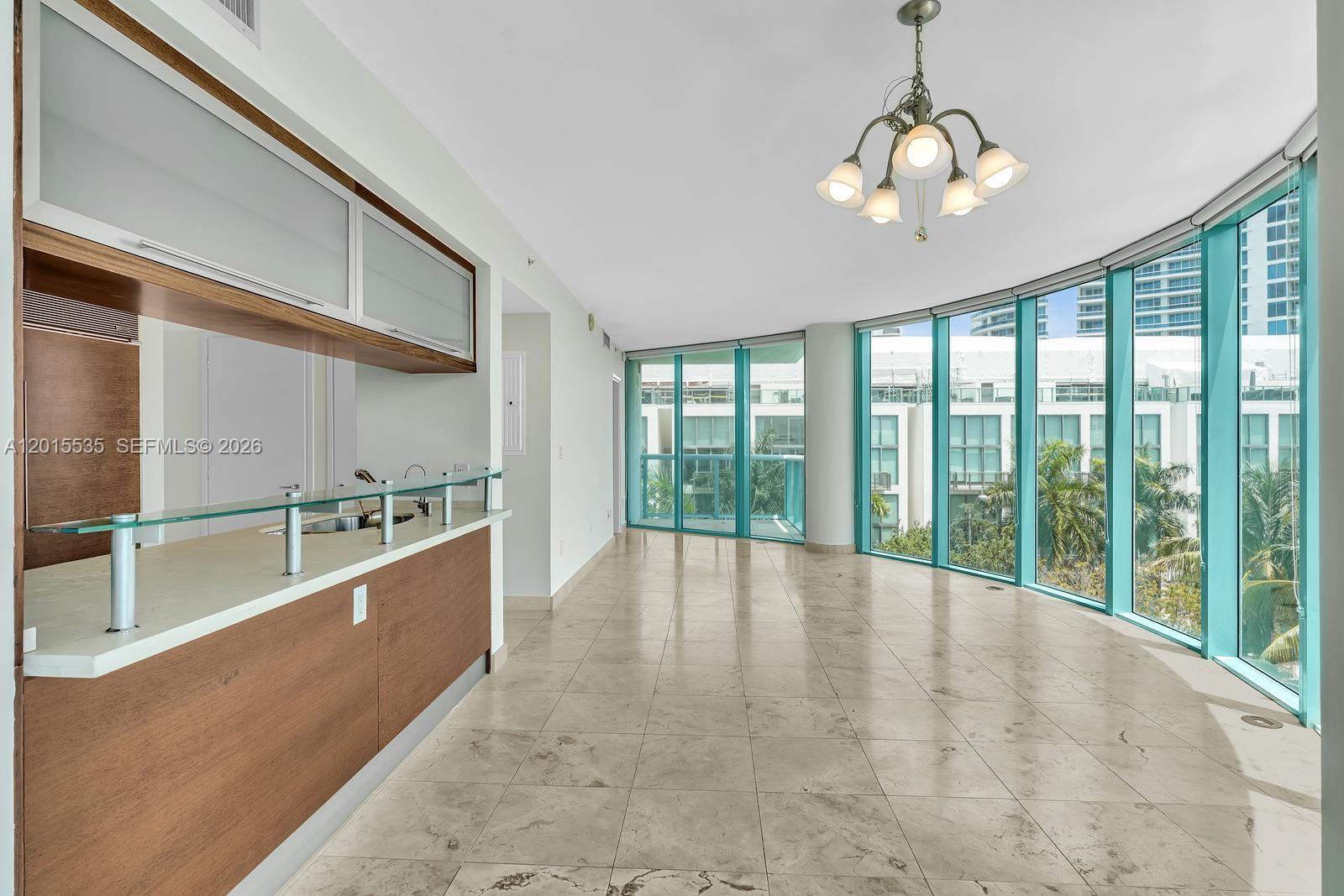 6000 Indian Crk Dr #6A Miami Beach, FL 33140