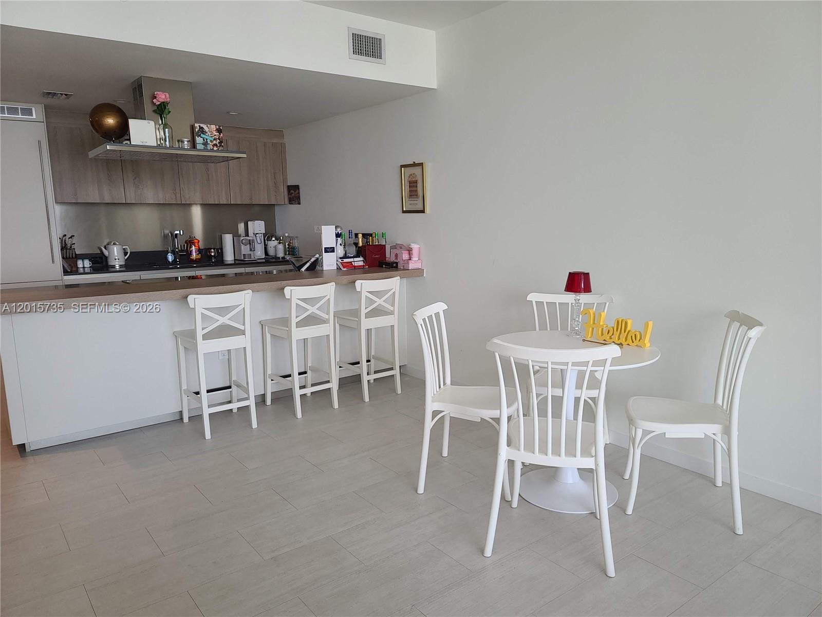 1000 Brickell Plz #3510 Miami, FL 33131
