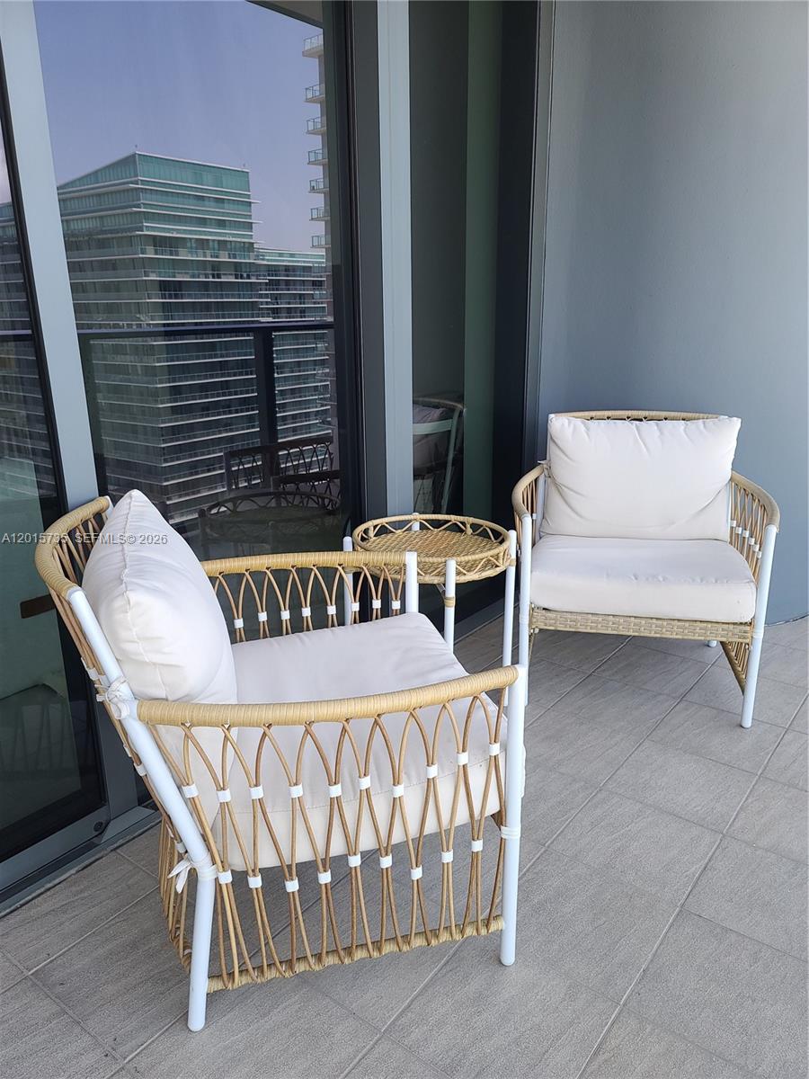 1000 Brickell Plz #3510 Miami, FL 33131