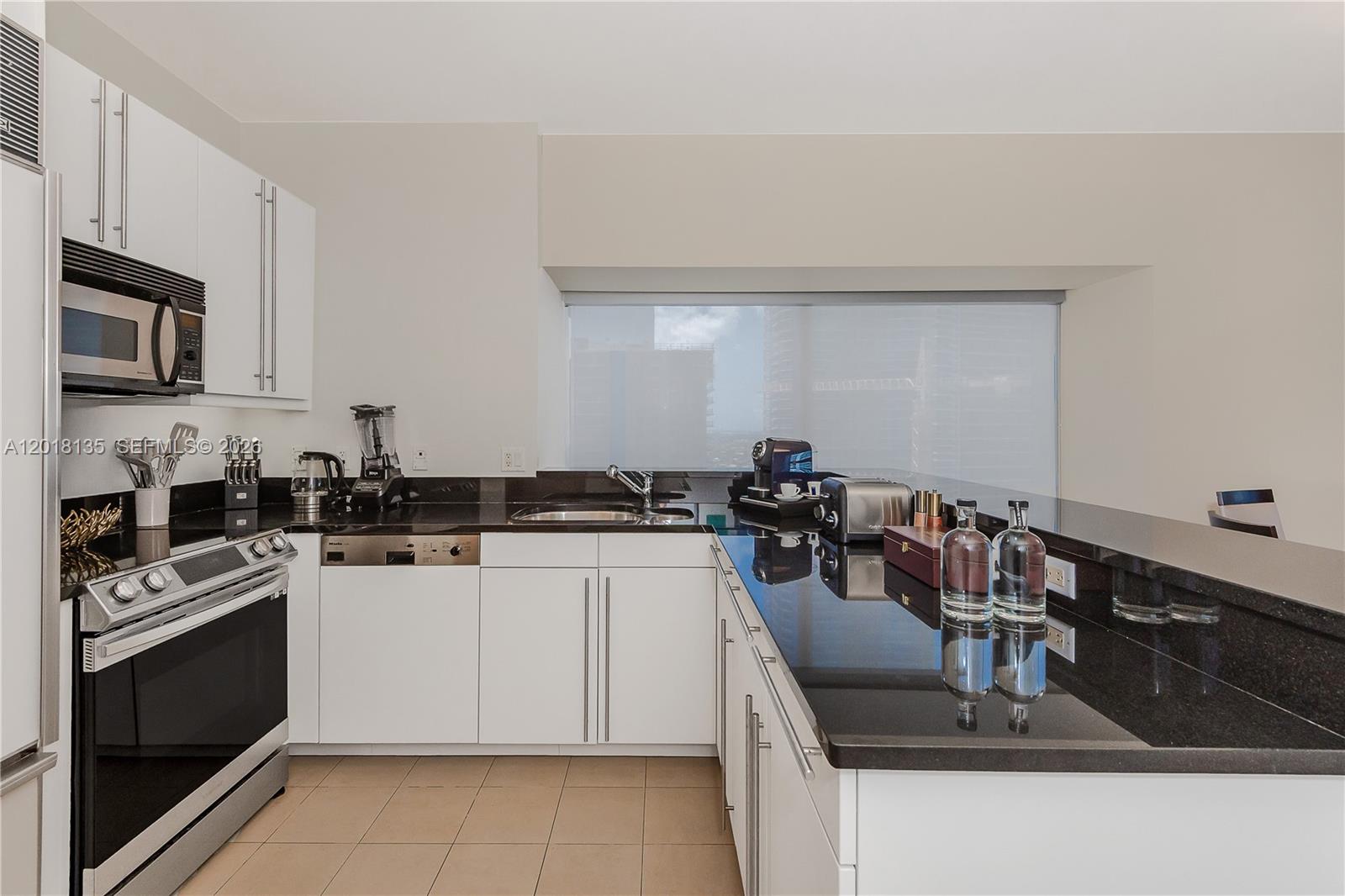 1435 Brickell Ave #3012 Miami, FL 33131