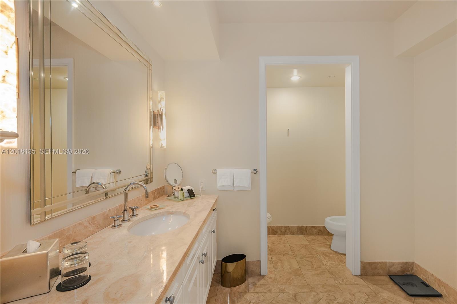 1435 Brickell Ave #3012 Miami, FL 33131