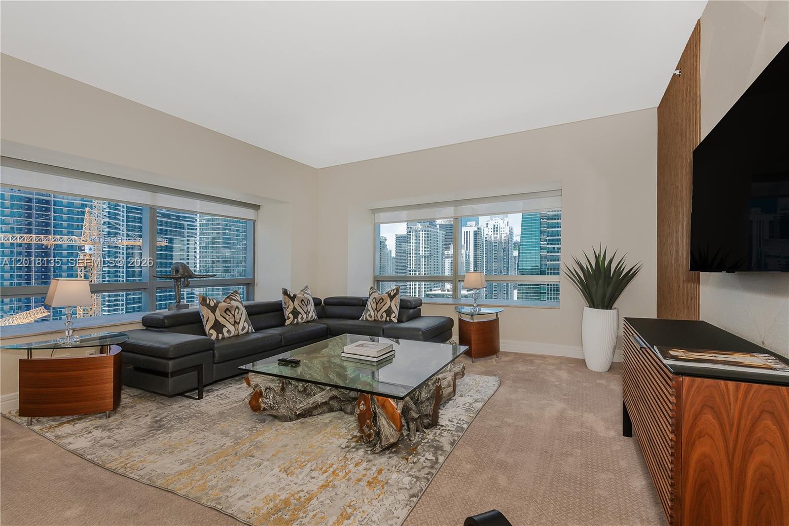 1435 Brickell Ave #3012 Miami, FL 33131