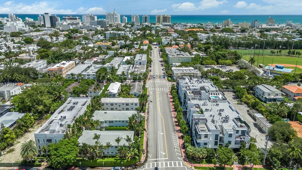1030 15th St #201 Miami Beach, FL 33139