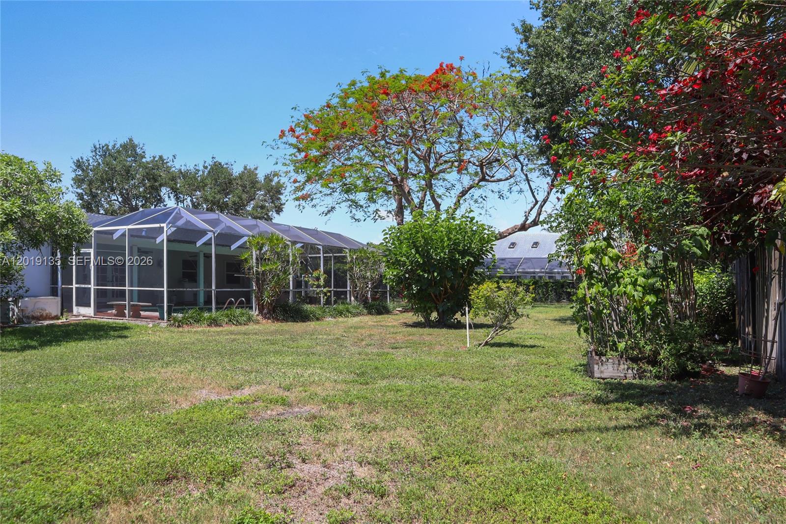 7605 SW 179th Ter Palmetto Bay, FL 33157