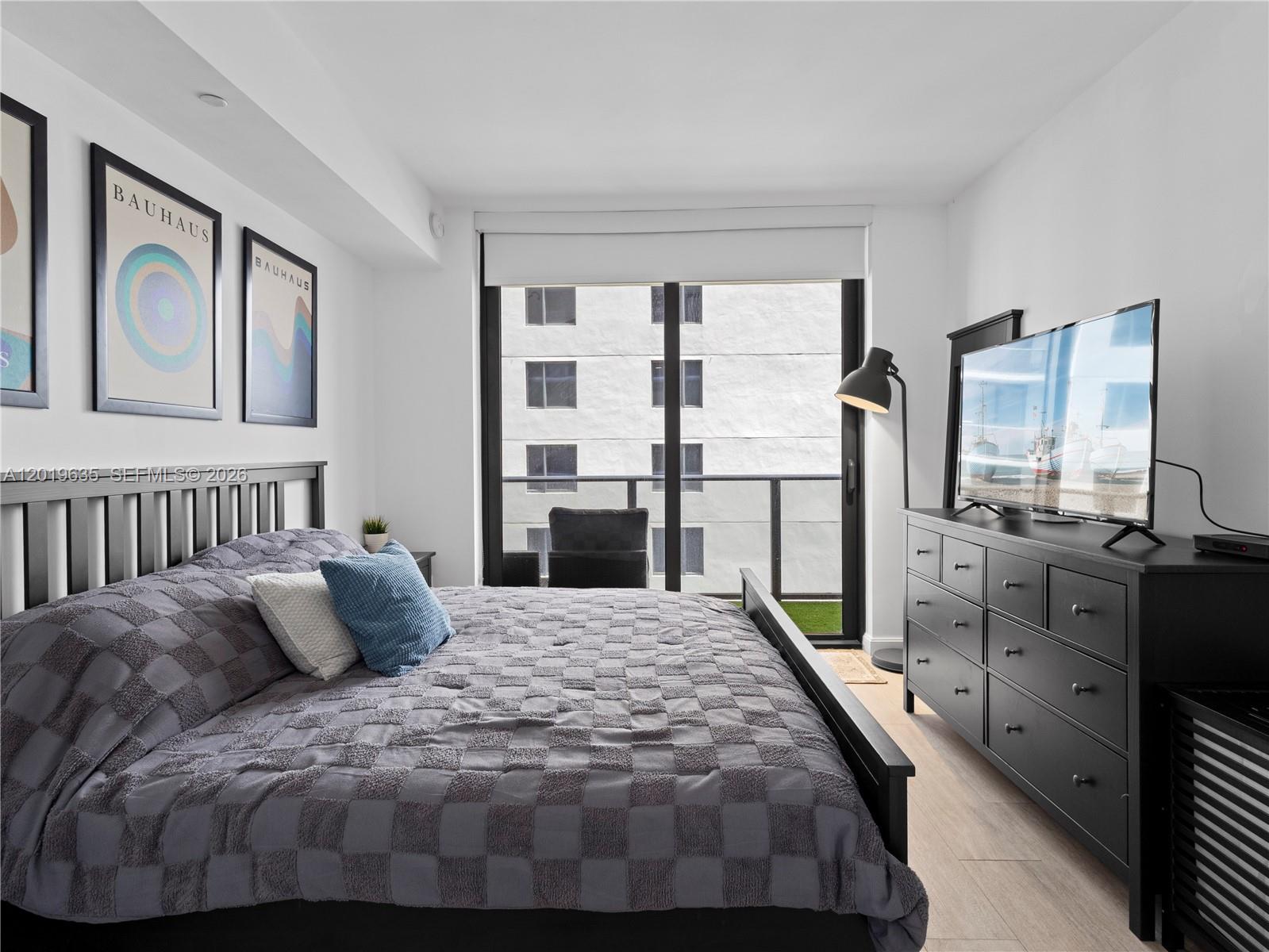 image Brickell Heights West21