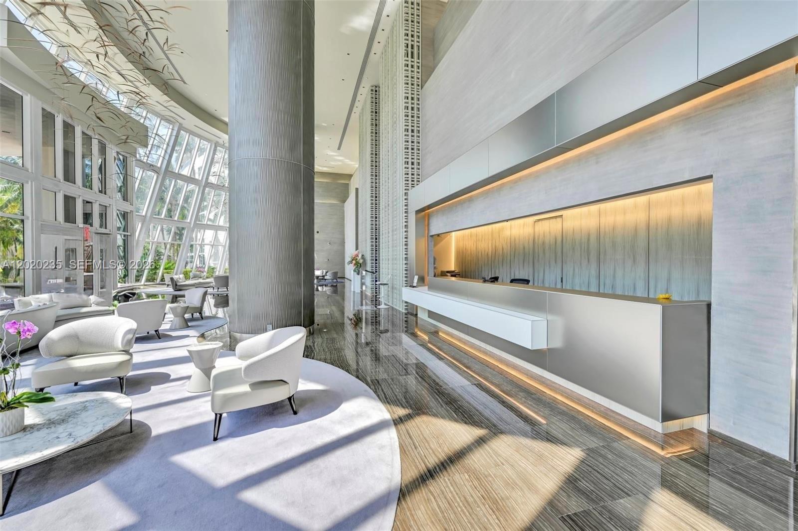 image Beach Club 245