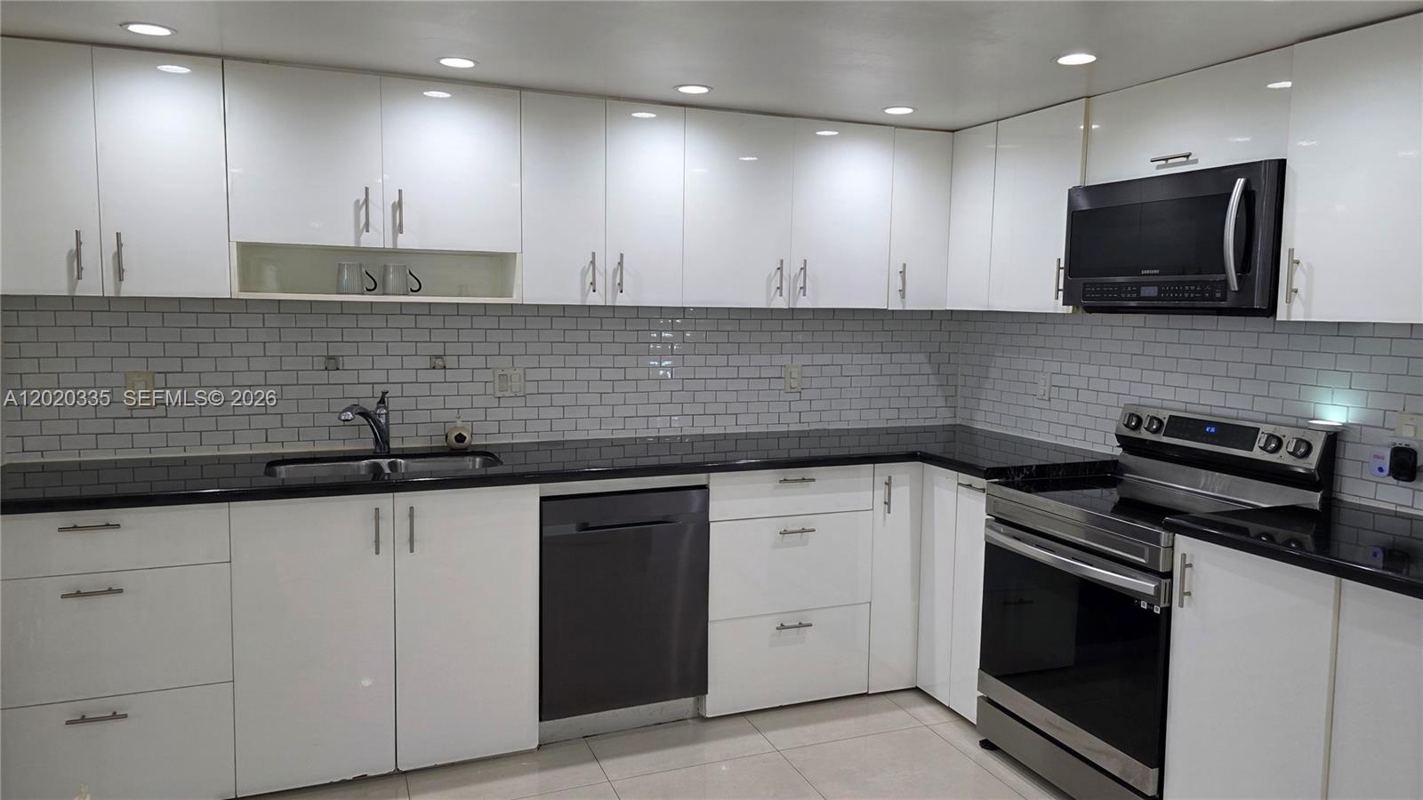 1351 NE Miami Gdns Dr #511E