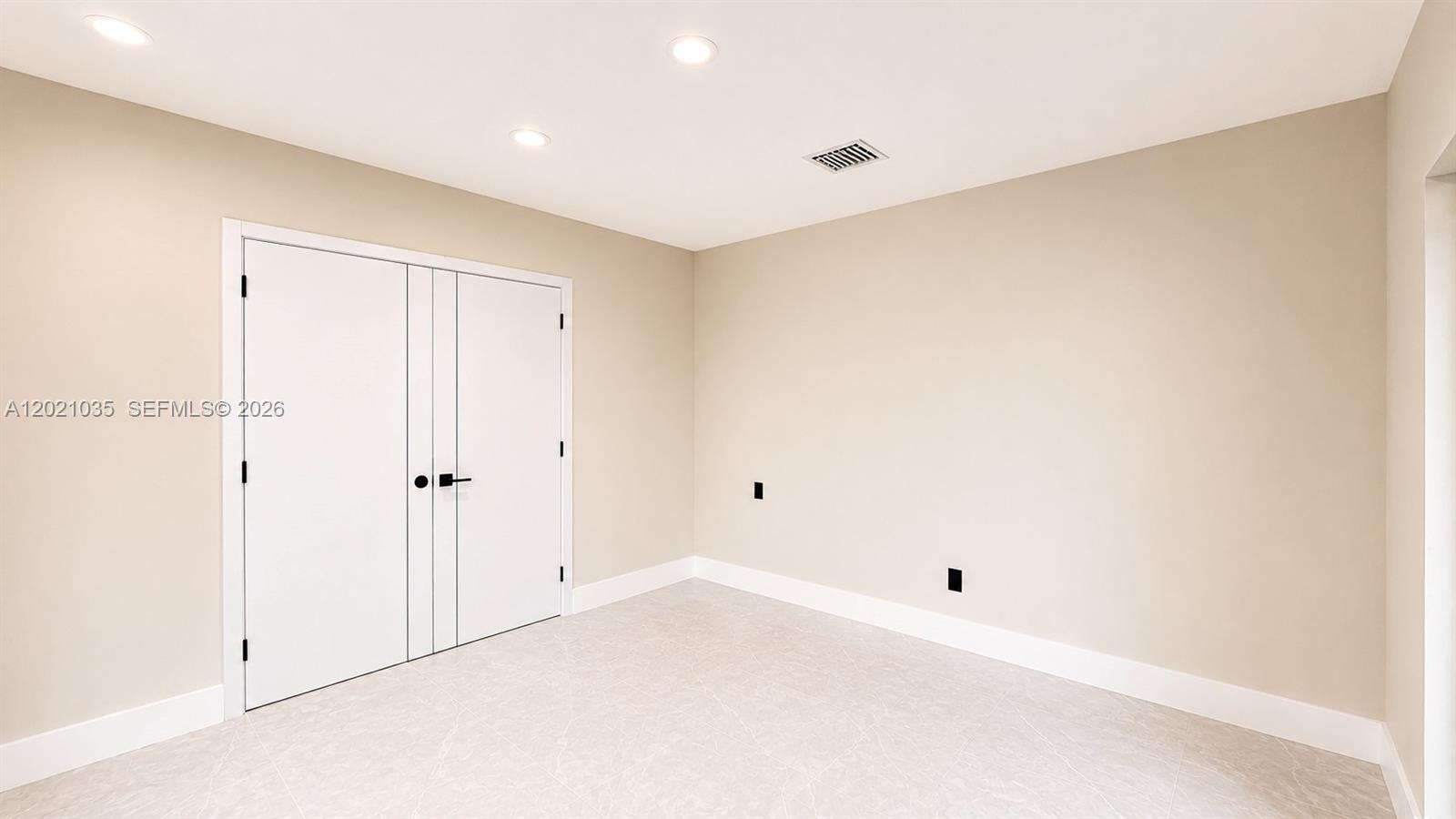 2765 NE 35th Dr Fort Lauderdale, FL 33308
