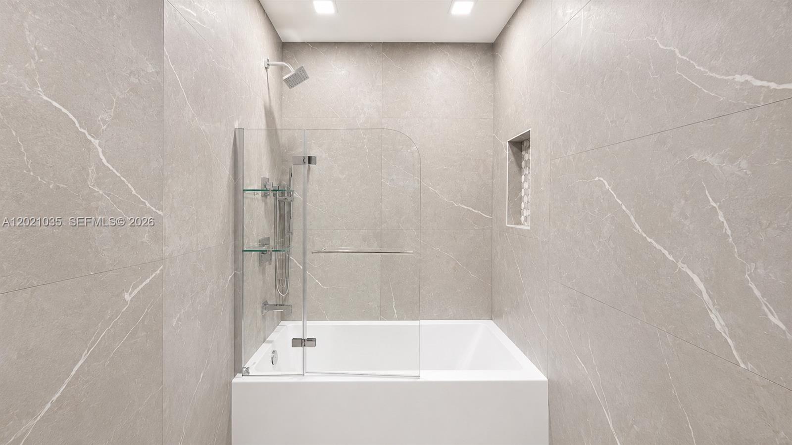 2765 NE 35th Dr Fort Lauderdale, FL 33308