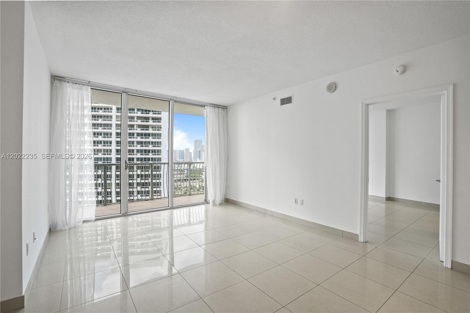 1750 N Bayshore Dr #2804
