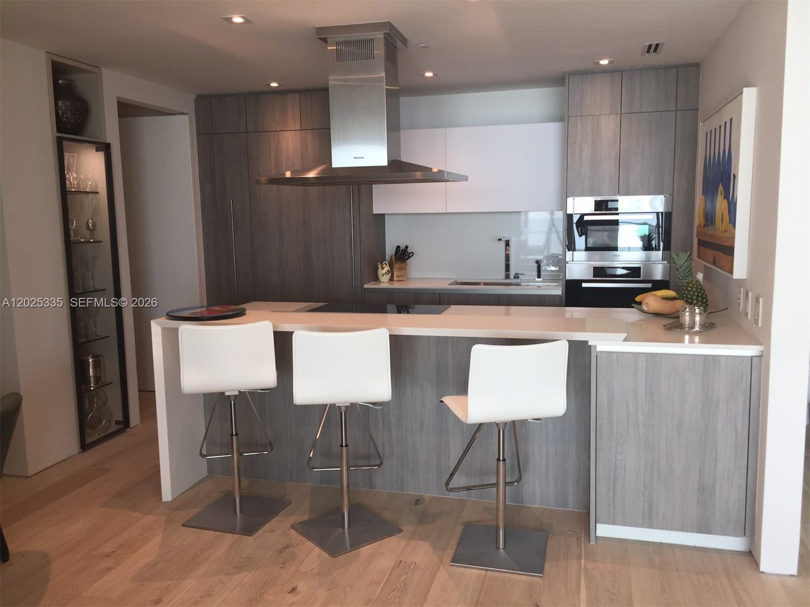 350 Ocean #304N Key Biscayne, FL 33149