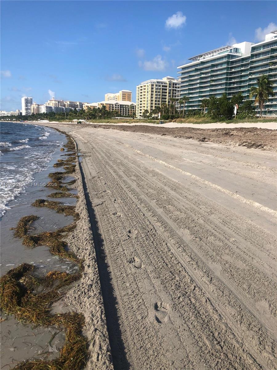 350 Ocean #304N Key Biscayne, FL 33149