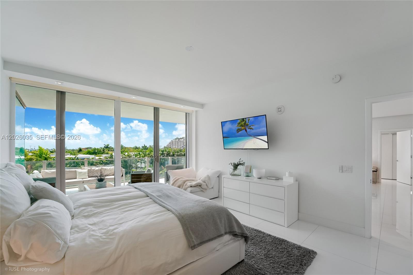 350 Ocean Dr #405N Key Biscayne, FL 33149