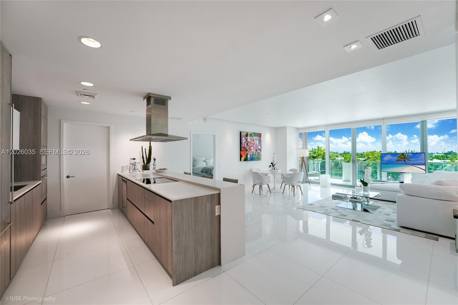 350 Ocean Dr #405N Key Biscayne, FL 33149