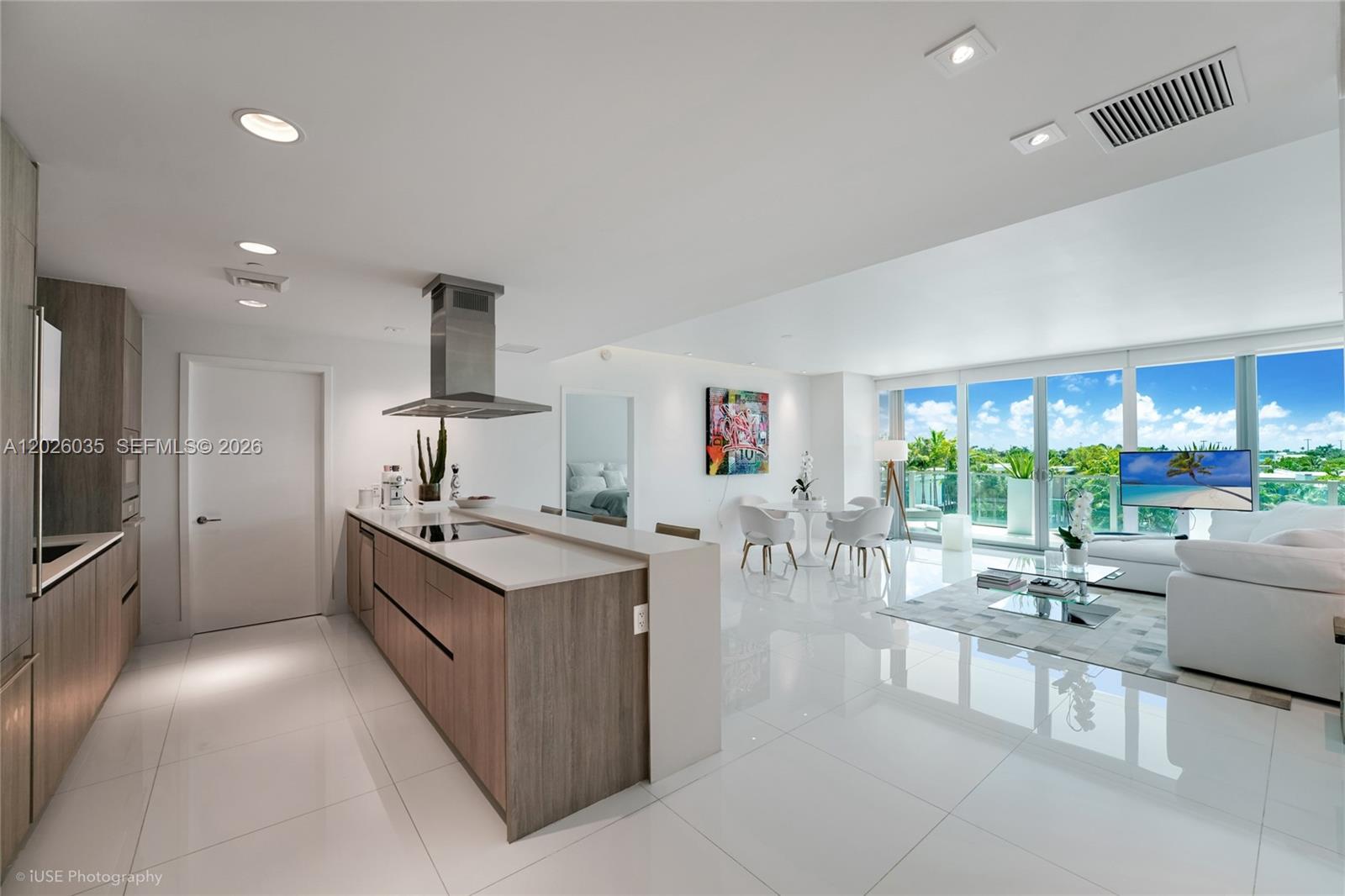 350 Ocean Dr #405N Key Biscayne, FL 33149
