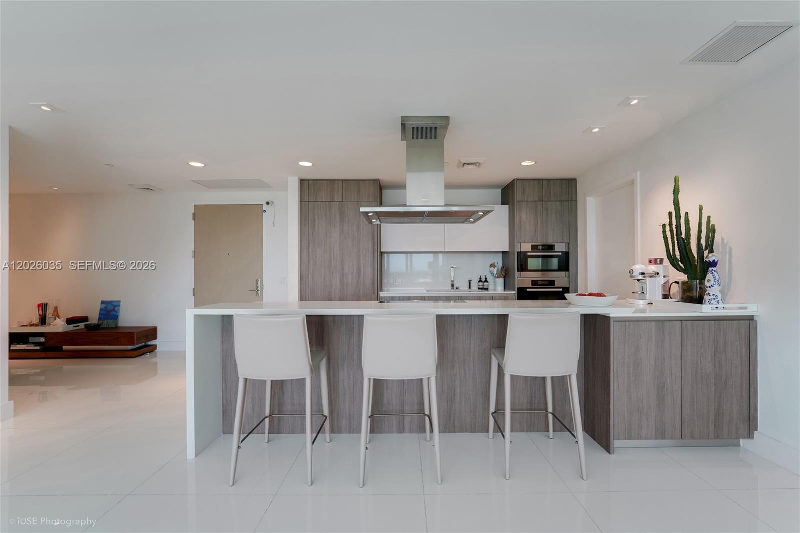 350 Ocean Dr #405N Key Biscayne, FL 33149