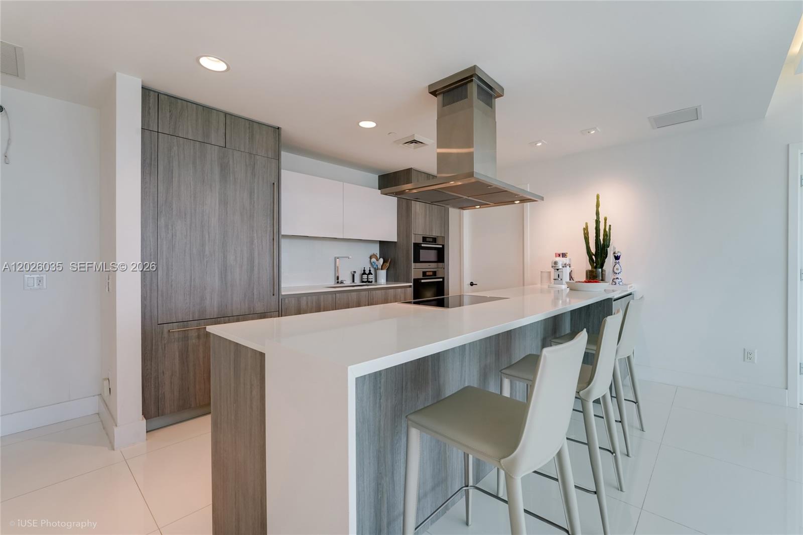 350 Ocean Dr #405N Key Biscayne, FL 33149