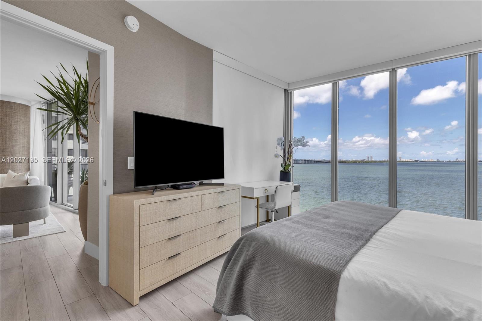image Biscayne Beach21