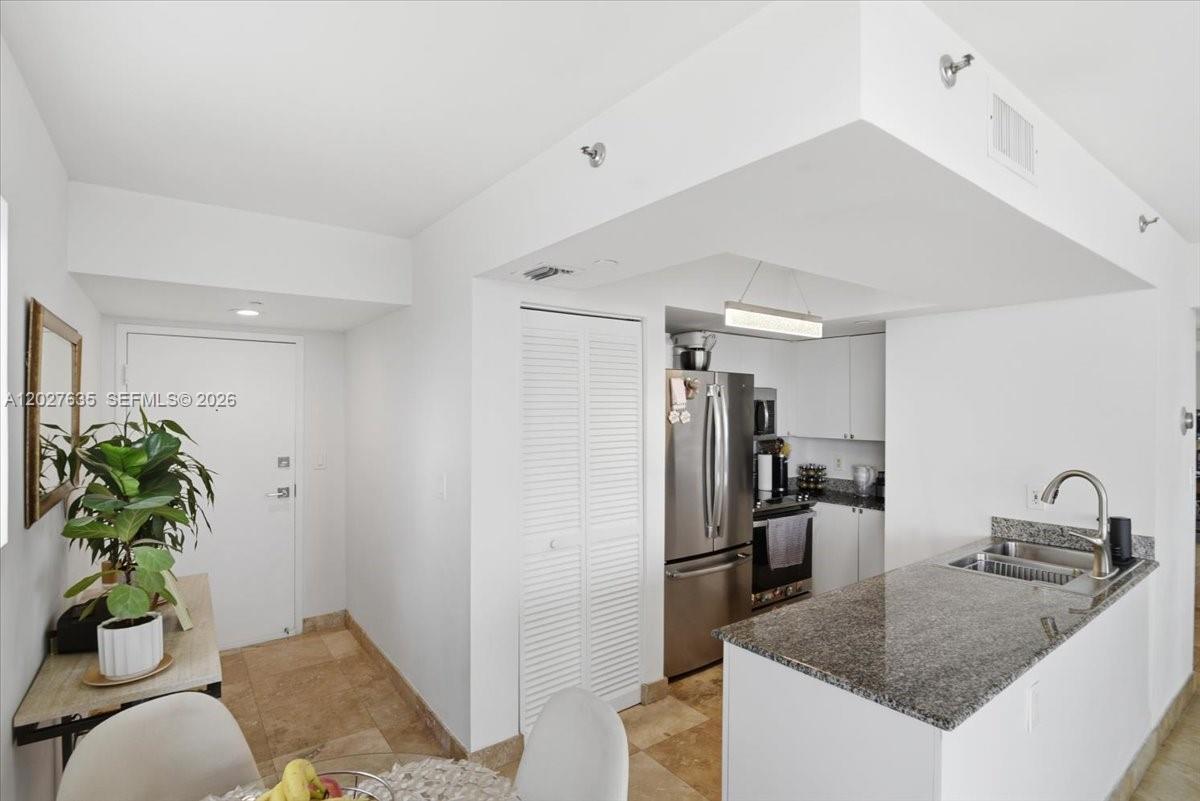 8911 Collins Ave #601 Surfside, FL 33154