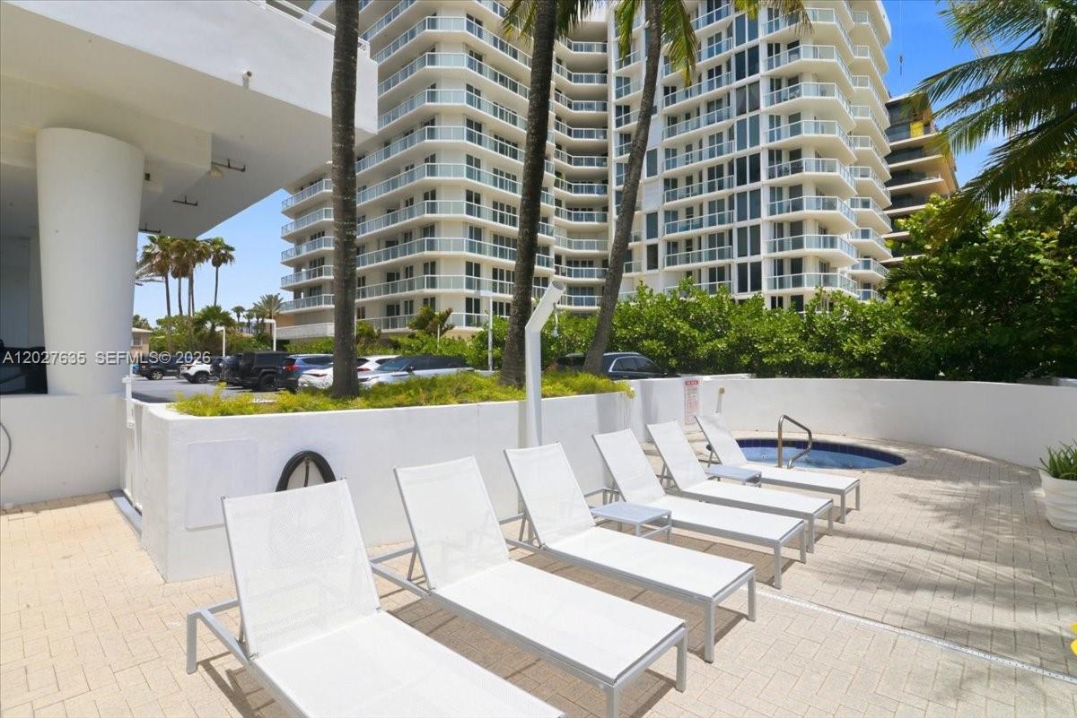 8911 Collins Ave #601 Surfside, FL 33154