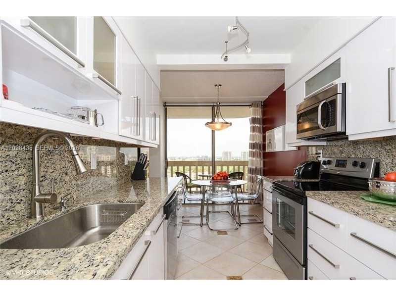 19707 Turnberry Way #18L Aventura, FL 33180