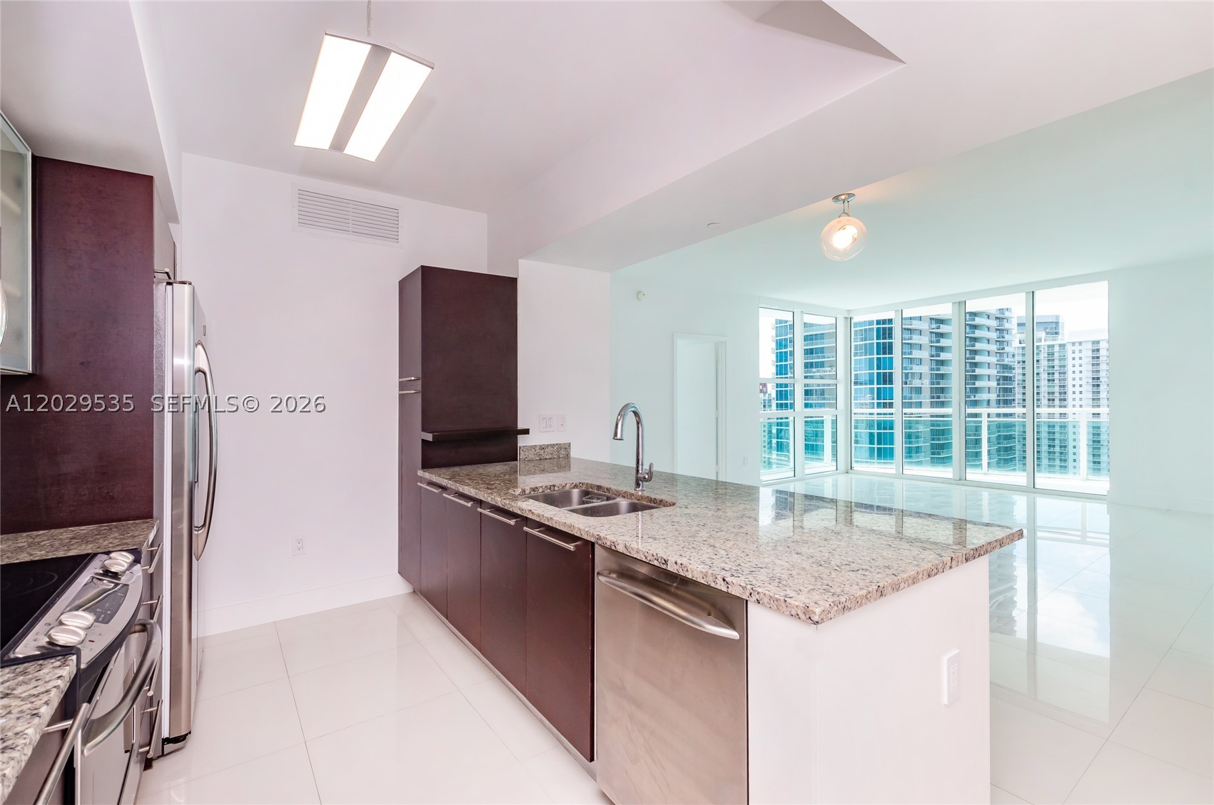 image The Plaza on Brickell West9