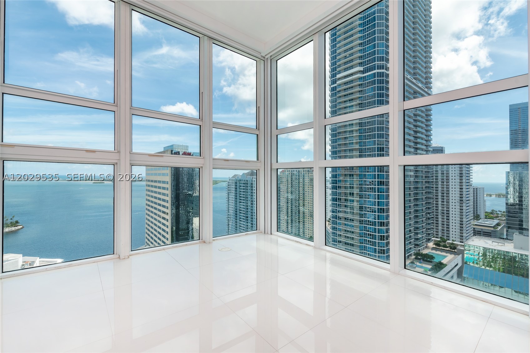 image The Plaza on Brickell West16