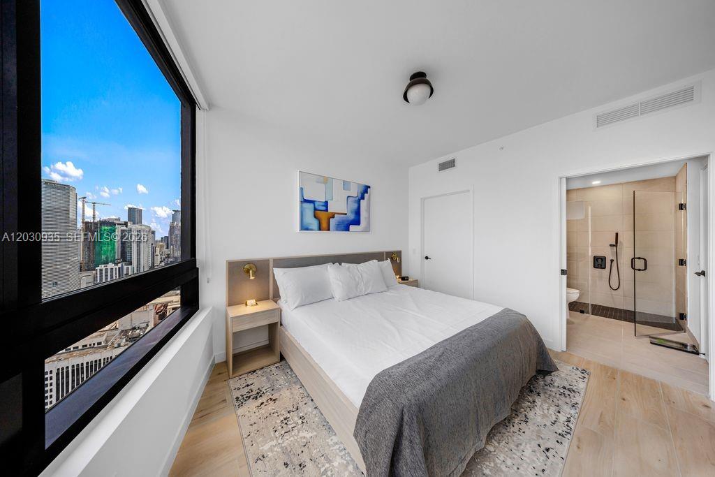 225 N Miami Ave #3507 Miami, FL 33128
