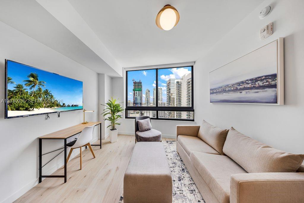 225 N Miami Ave #3507 Miami, FL 33128