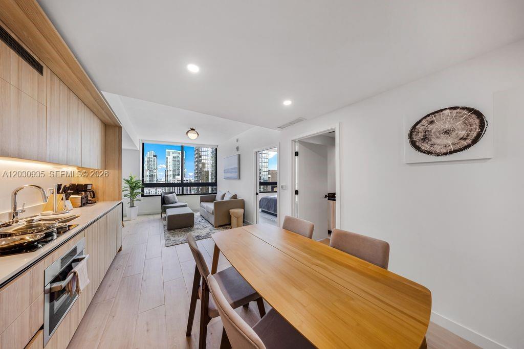 225 N Miami Ave #3507 Miami, FL 33128