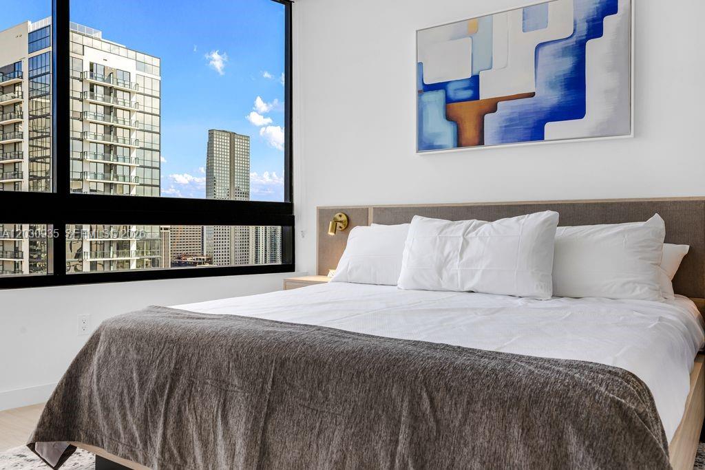 225 N Miami Ave #3507 Miami, FL 33128
