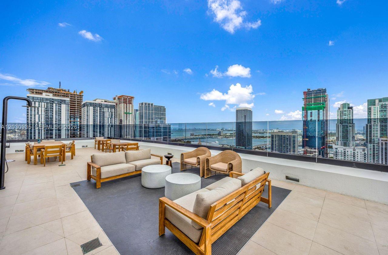 225 N Miami Ave #3507 Miami, FL 33128